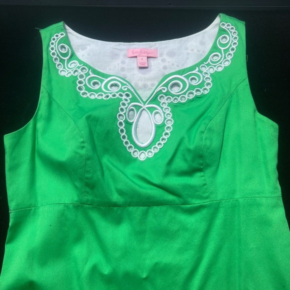 Lilly Pulitzer Delia green embroidered eyelet shift dress size 2 - Picture 2 of 9